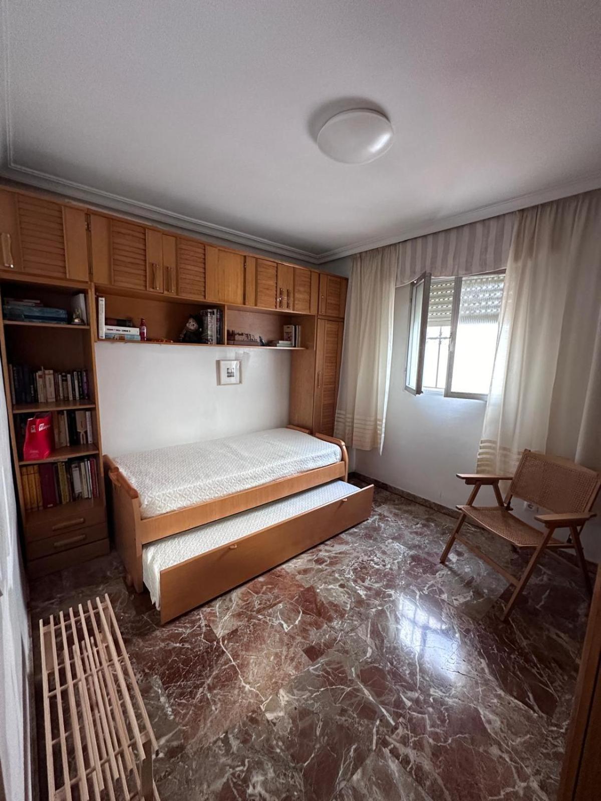 Amplio Apartamento Plaza Nueva Севилья Экстерьер фото